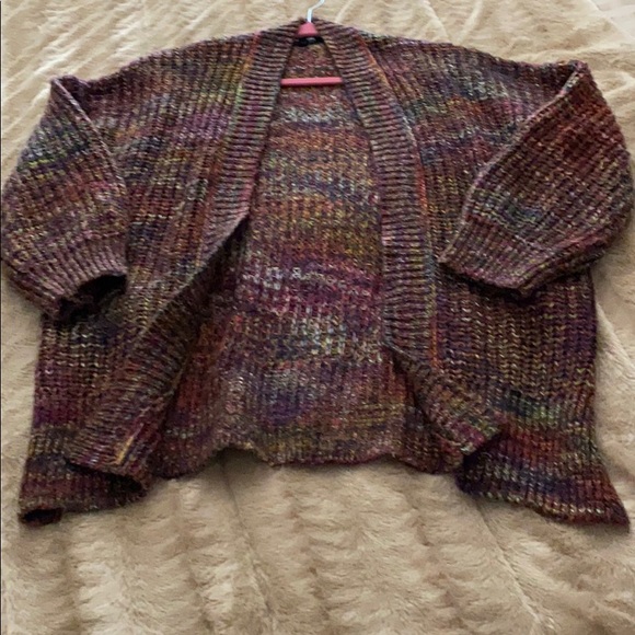 ‼️Oversized Cardigan Sweater‼️ - Picture 3 of 4